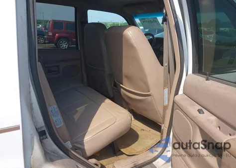 1998 Ford Explorer Eddie Bauer/Limited/Xlt z USA, uszkodzony, nr VIN 1FMZU35P4WUD34600